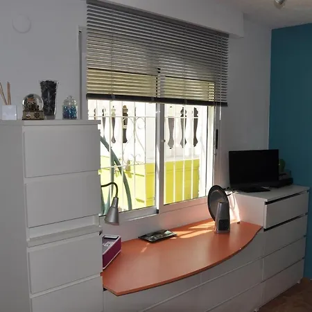 Βίλα With Private Pool - Near Golf *